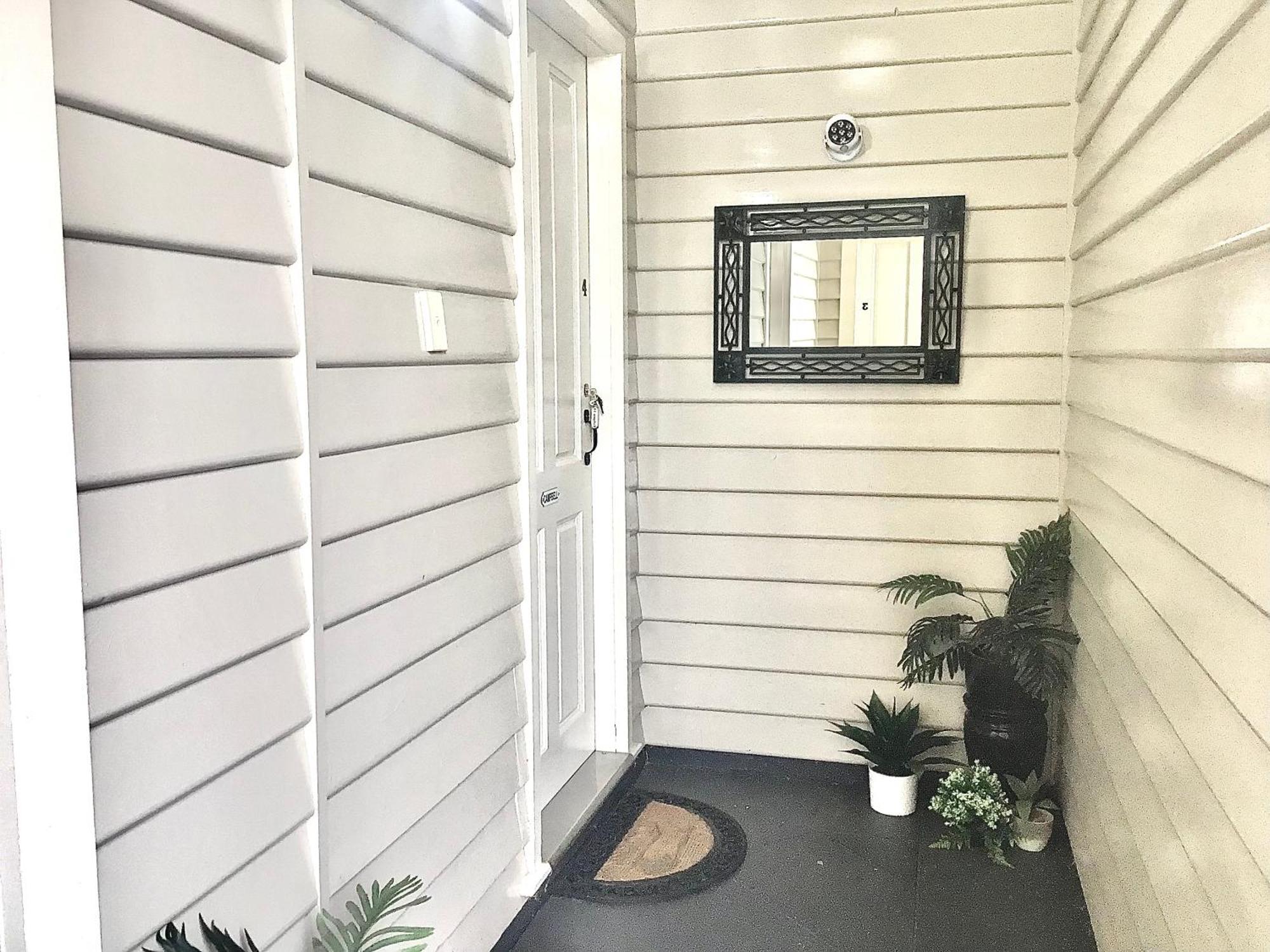 Kurrajong House Bed and Breakfast Λόντσεστον Δωμάτιο φωτογραφία