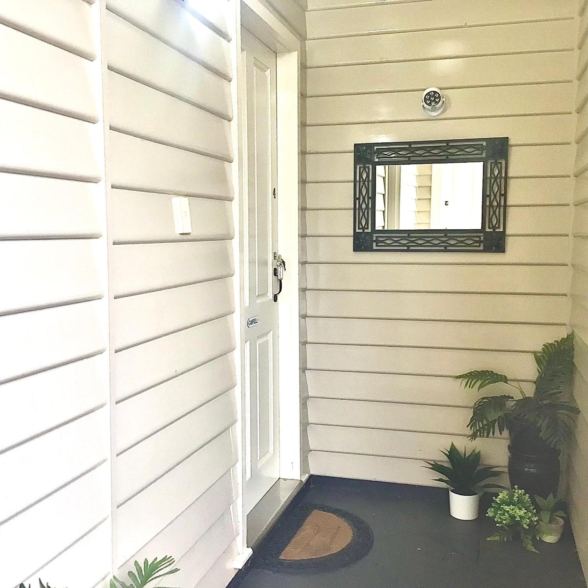 Kurrajong House Bed and Breakfast Λόντσεστον Δωμάτιο φωτογραφία