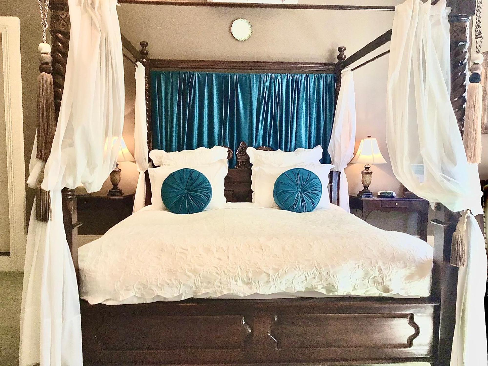Kurrajong House Bed and Breakfast Λόντσεστον Δωμάτιο φωτογραφία