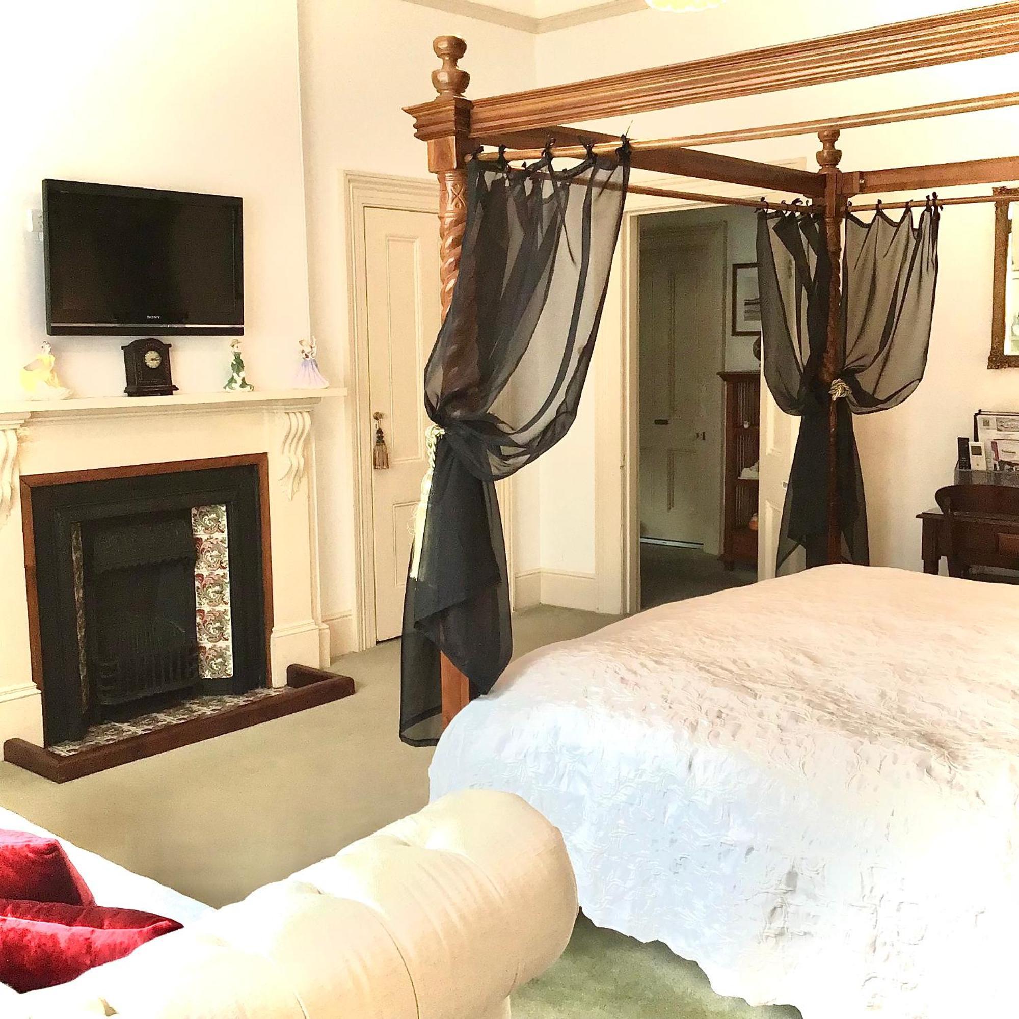 Kurrajong House Bed and Breakfast Λόντσεστον Δωμάτιο φωτογραφία