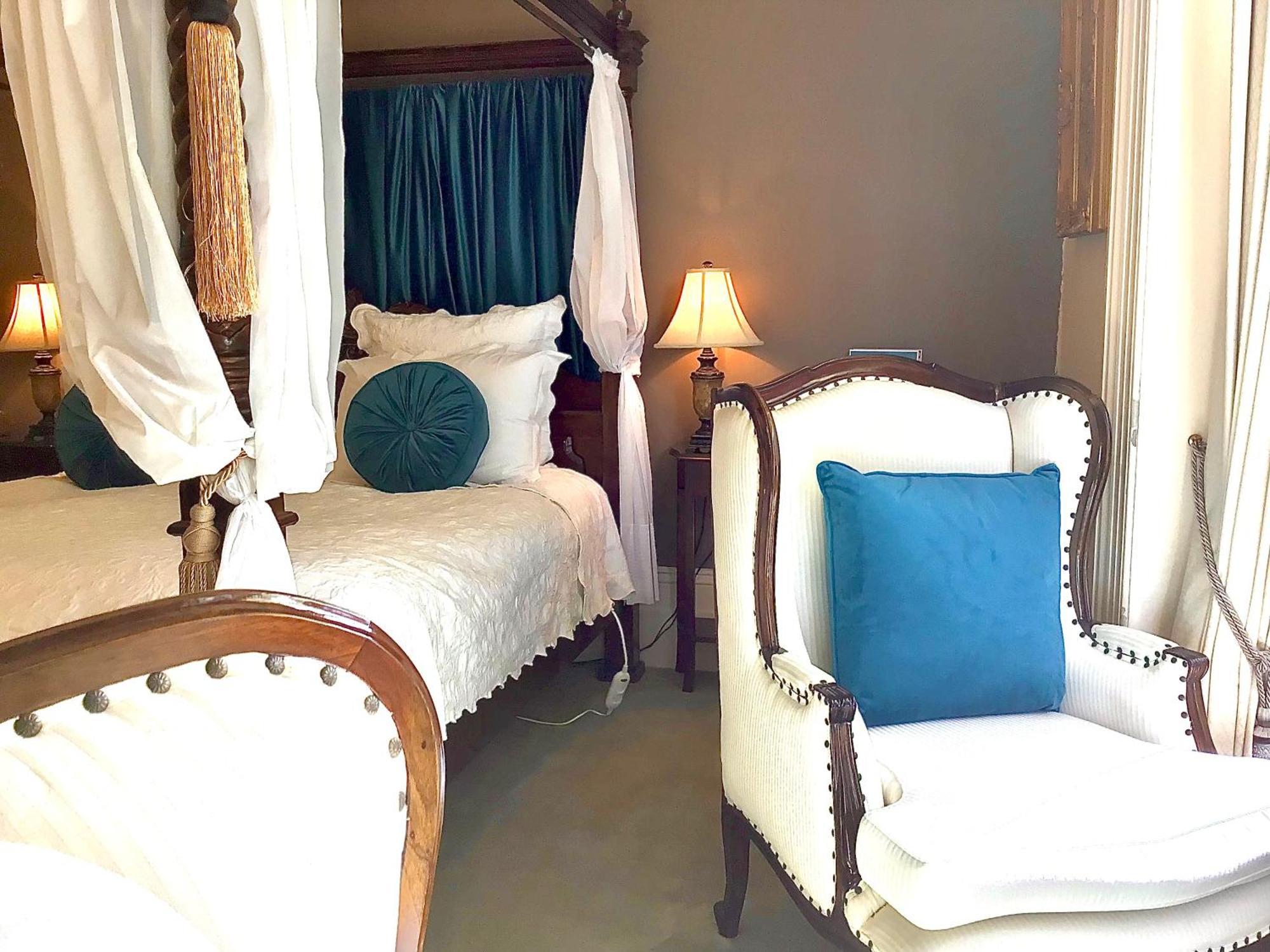 Kurrajong House Bed and Breakfast Λόντσεστον Δωμάτιο φωτογραφία