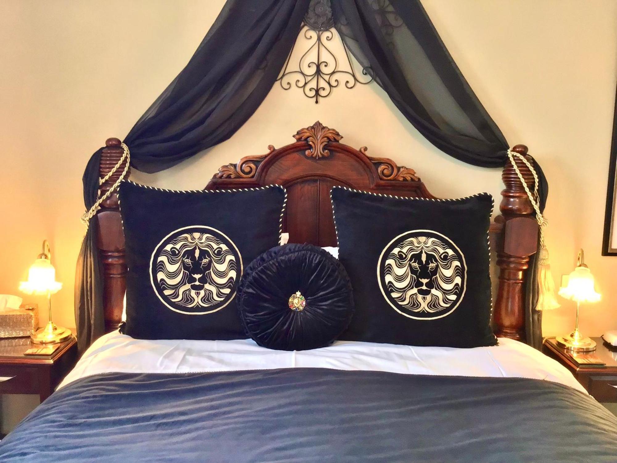 Kurrajong House Bed and Breakfast Λόντσεστον Δωμάτιο φωτογραφία