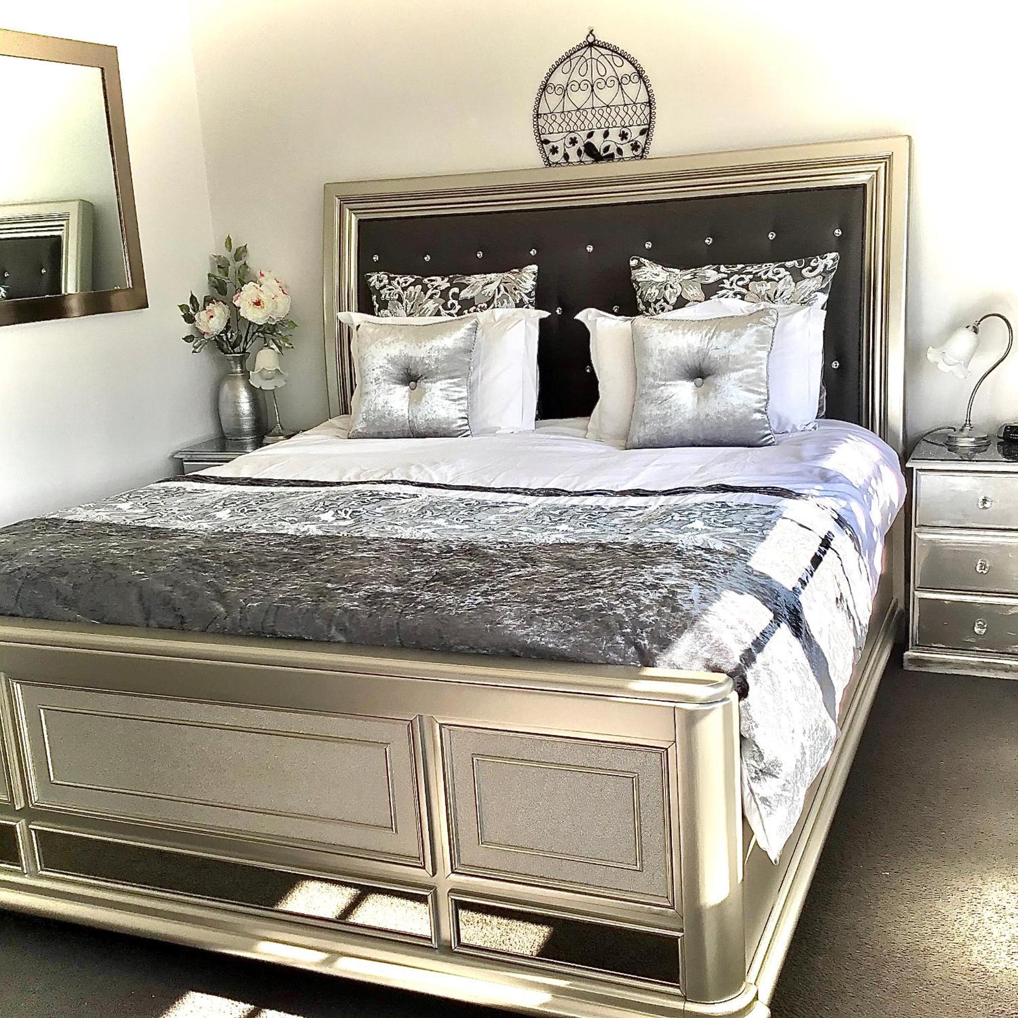 Kurrajong House Bed and Breakfast Λόντσεστον Δωμάτιο φωτογραφία